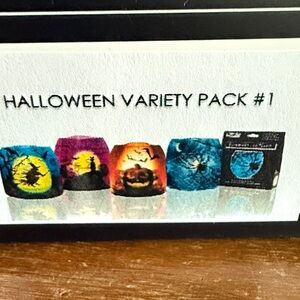 NWT set of 4 Luminaries by Modgy